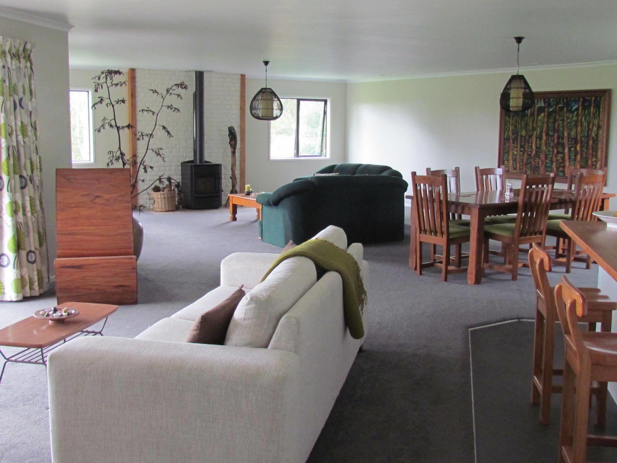 Rolling Hills Country Stay B&B Tauranga Exterior photo